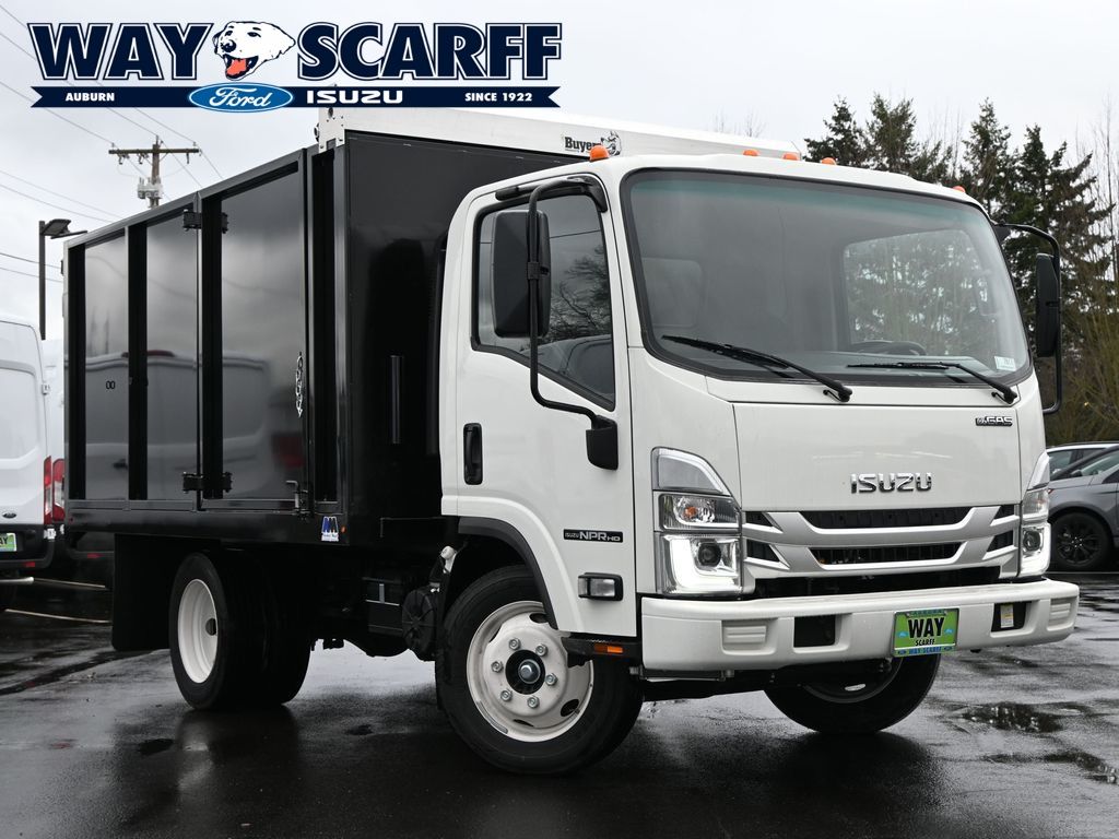 2025 Isuzu NPR HD 