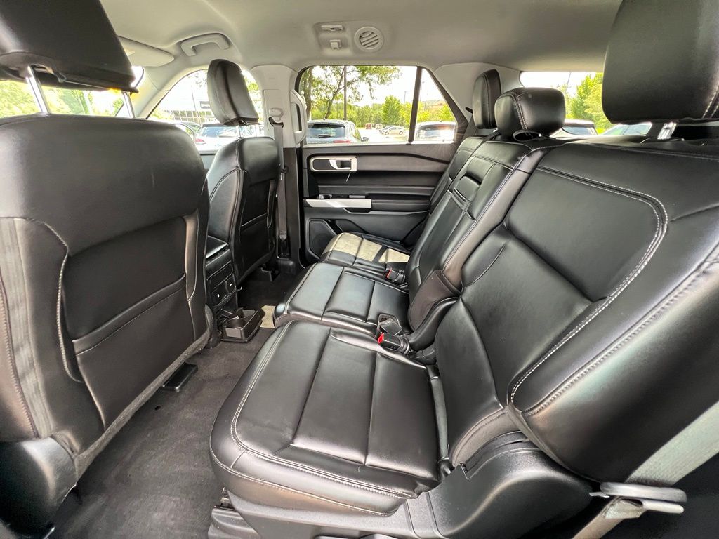 Used 2024 Ford Explorer SUV