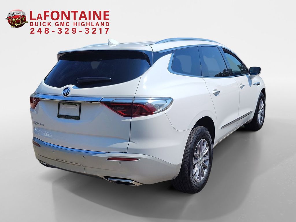 2024 Buick Enclave Essence 7