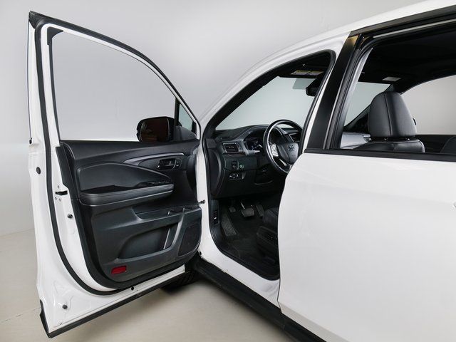 Used 2023 White Honda EX-L image 25