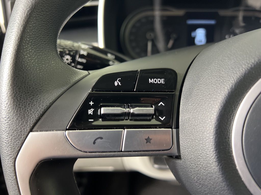 Certified Used 2023 Black Hyundai SEL image 16