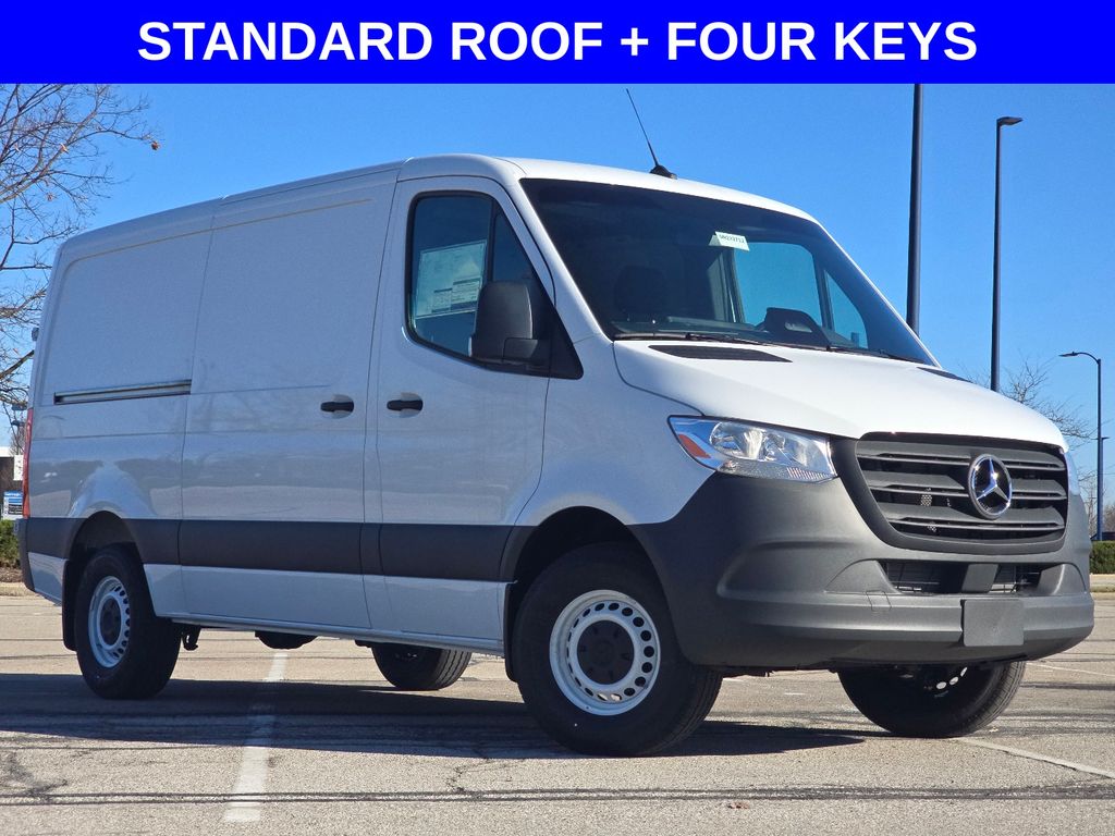 2026 Mercedes-Benz Sprinter 2500 Cargo 144 WB