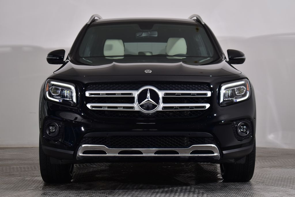 Thumbnail: 2022 Mercedes-Benz GLB - 8