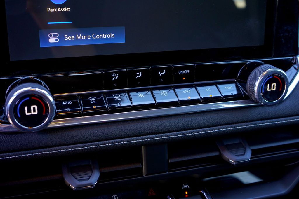 Used Car 2024 Chevrolet Colorado  Lt For Sale Under $30,000 In Taylor, Texas