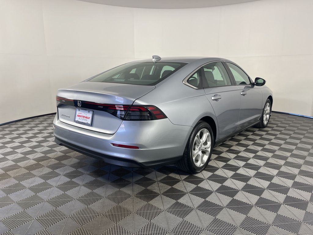 Thumbnail: 2023 Honda Accord - 12