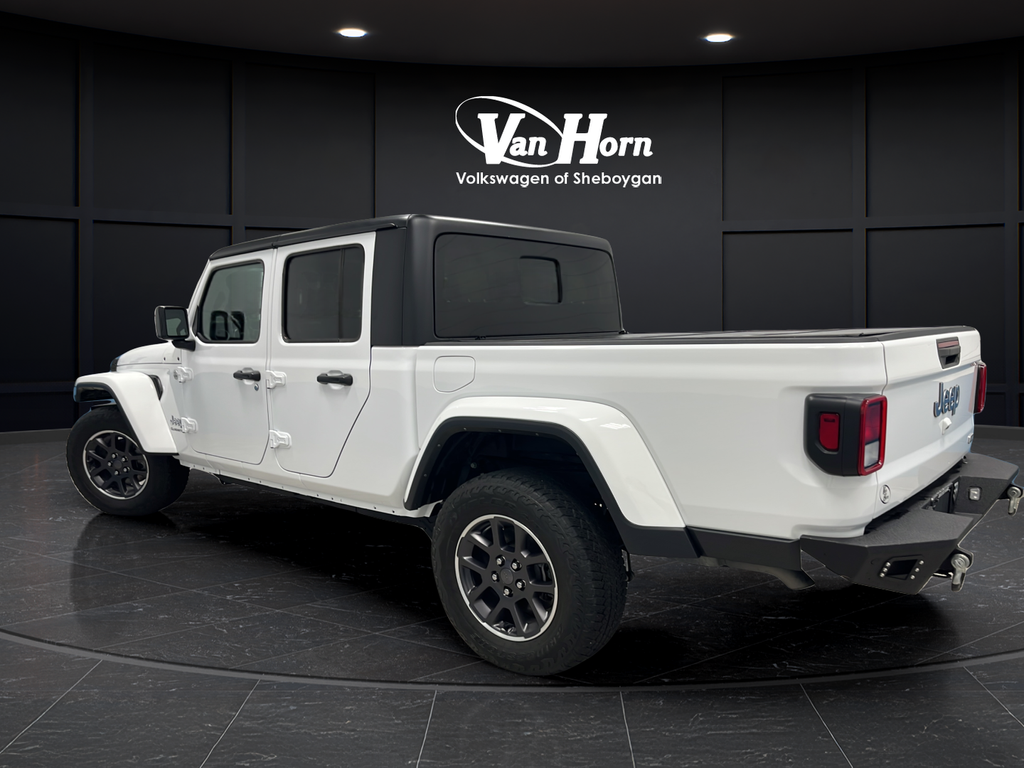 Used 2022 Bright White Clearcoat Jeep Overland image 5