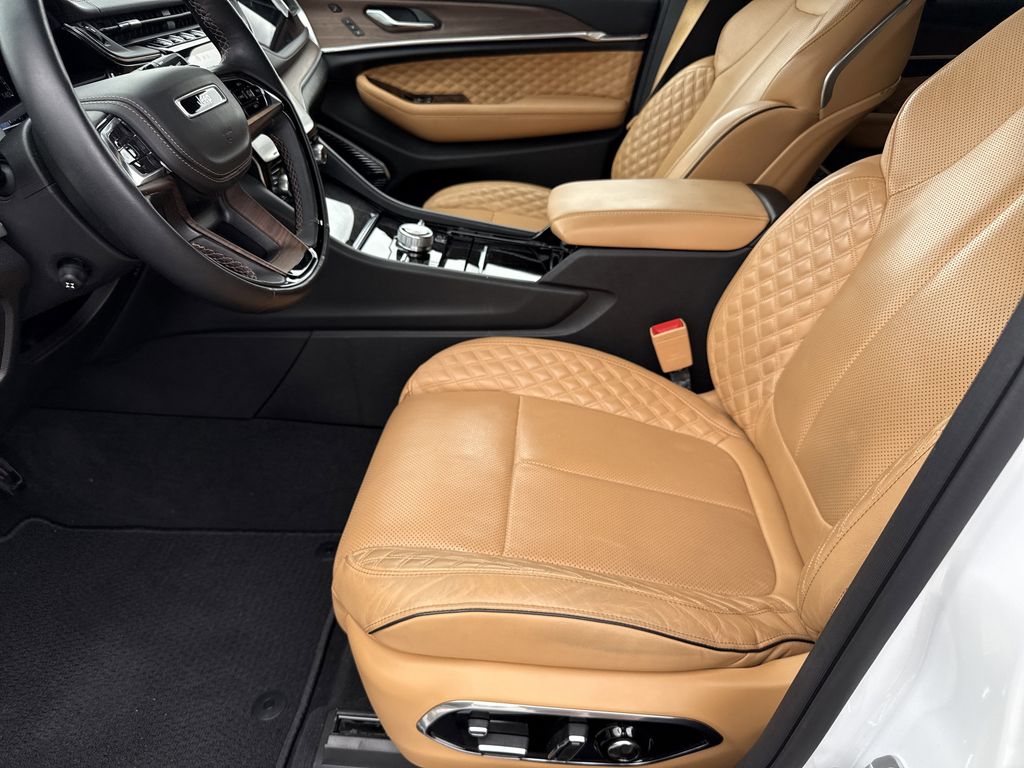 2022 Jeep Grand Cherokee Summit White at Community Toyota