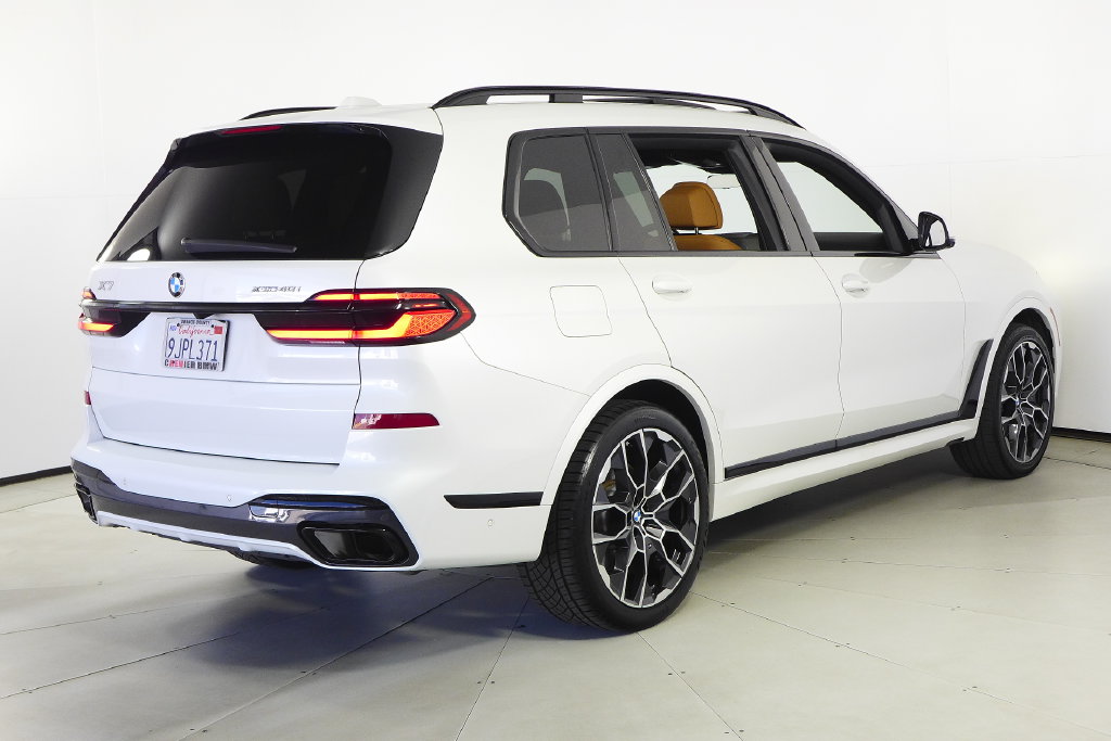 Thumbnail: 2024 BMW X7 - 7