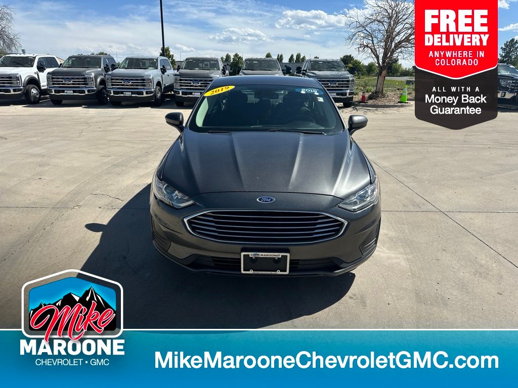 Gray (Magnetic) 2019 Ford Fusion SE AWD Sedan All-Wheel Drive 6-Speed Automatic
