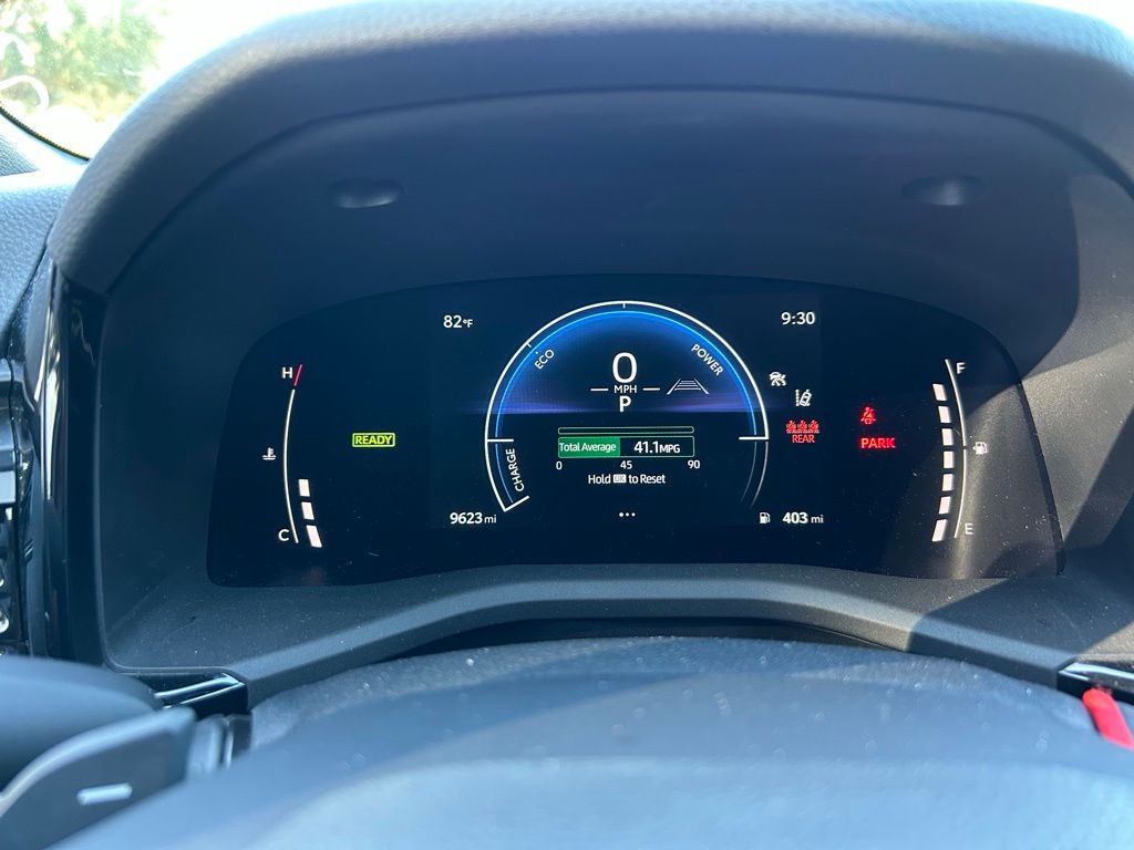 Thumbnail: 2025 Toyota Camry - 23