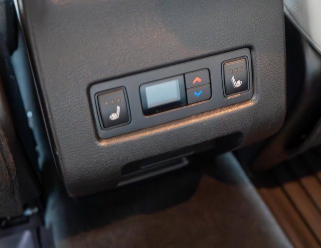 2024 Mitsubishi Outlander SEL Platinum Edition Black at Auto Express Mitsubishi