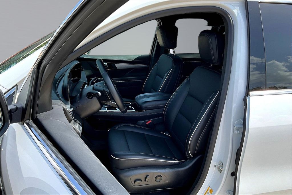 2025 Buick Enclave Preferred White at DeMontrond Gulf Freeway