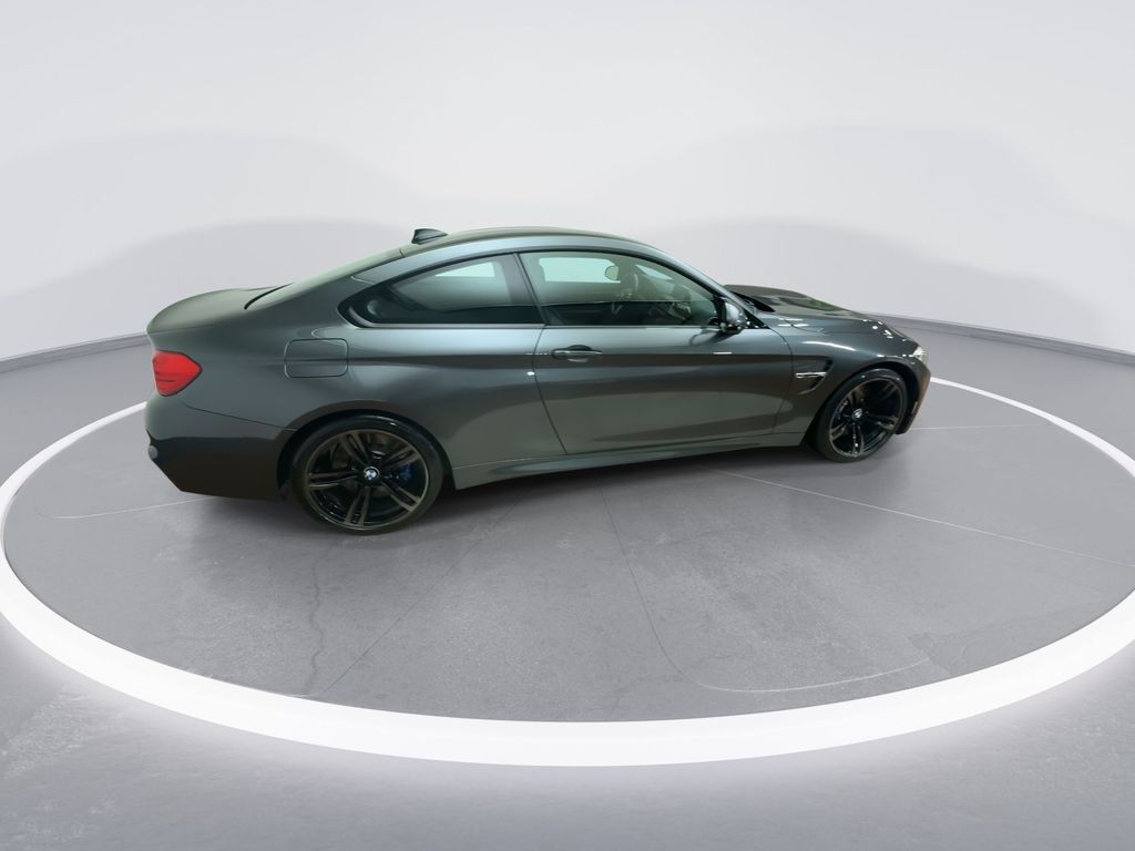 2017 BMW M4 Base 9