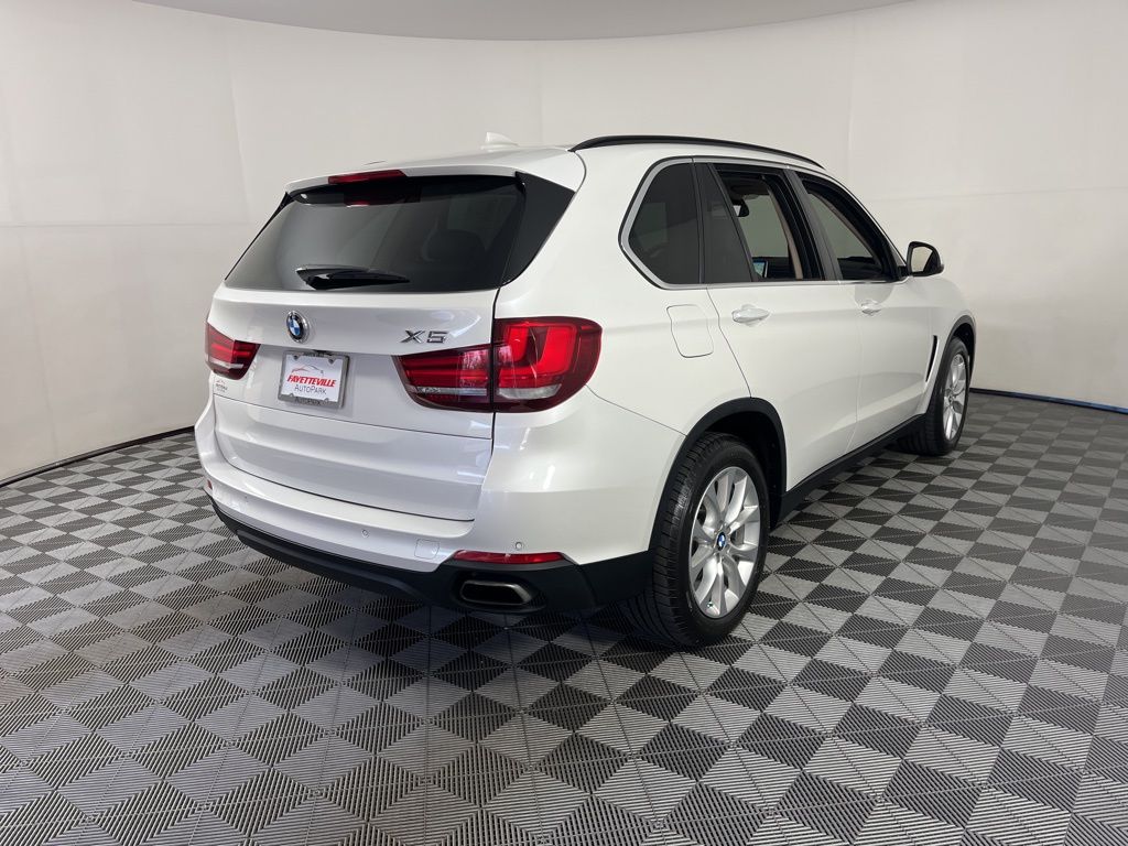 2016 BMW X5 xDrive50i 14