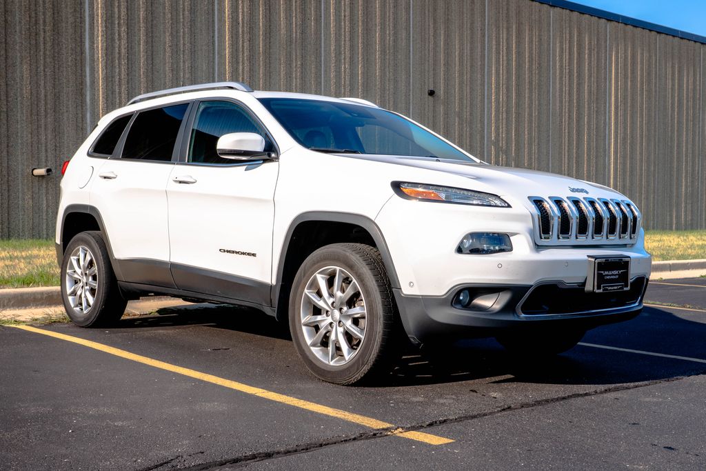 Used 2017 Jeep Cherokee SUV