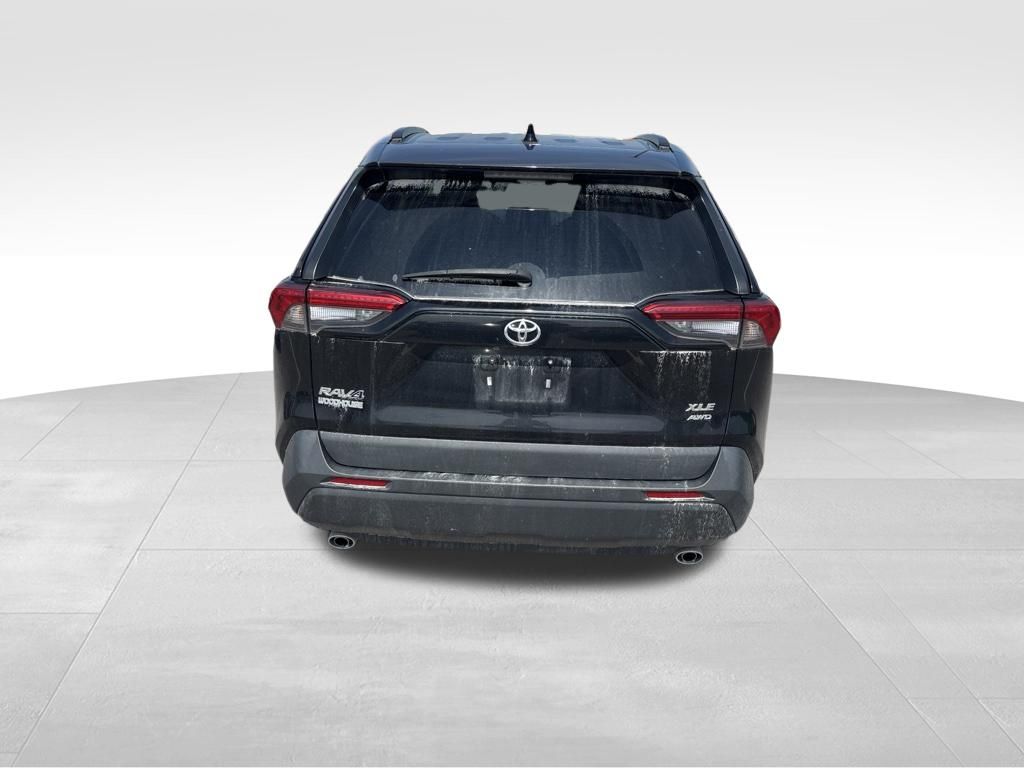 Used 2021 Toyota RAV4 SUV