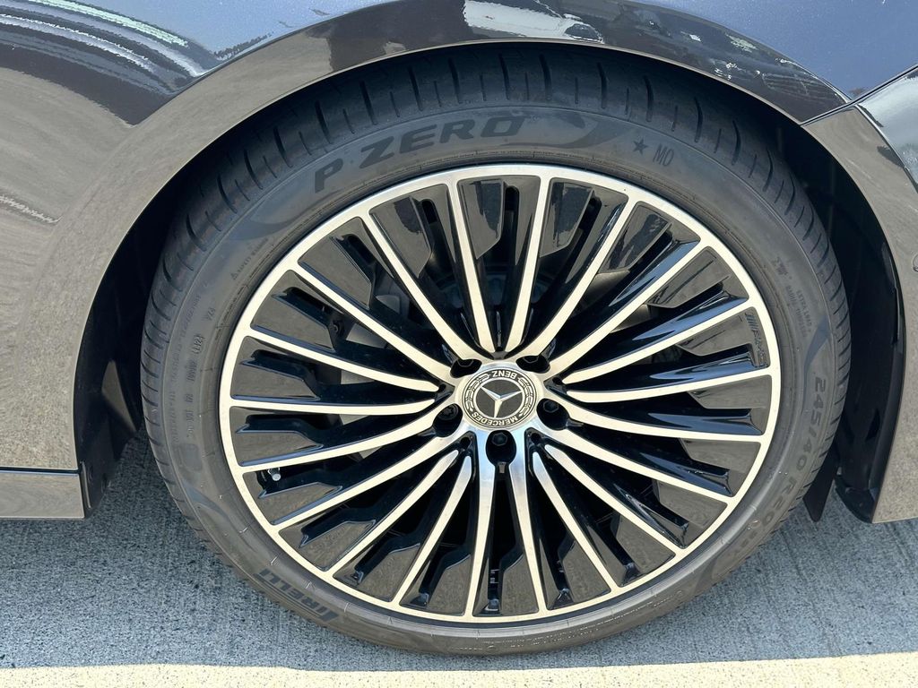 2024 Mercedes-Benz E-Class E 350 7