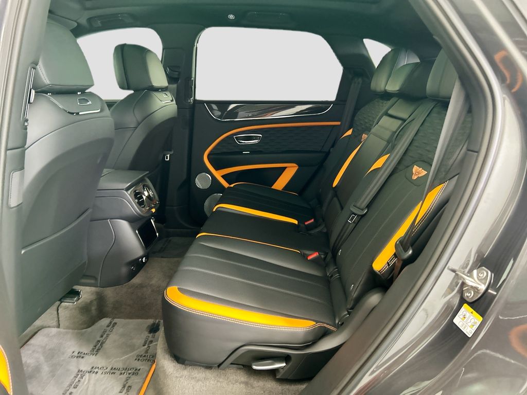 Thumbnail: 2026 Bentley Bentayga - 20