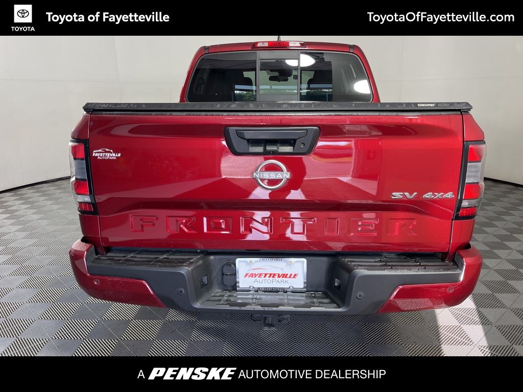 2022 Nissan Frontier SV 8