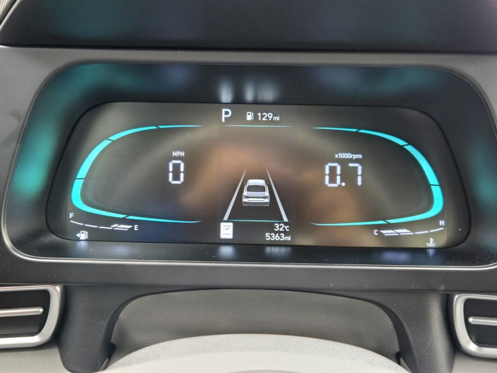 2025 Hyundai Elantra - $19,999
