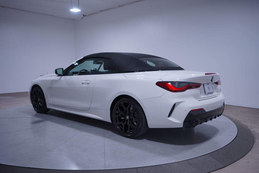 Thumbnail: 2025 BMW 4 Series - 3