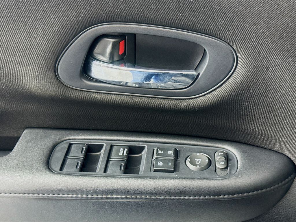 Used Car 2016 Honda Hr-v  Lx For Sale Under $15,000 In Austin, Texas