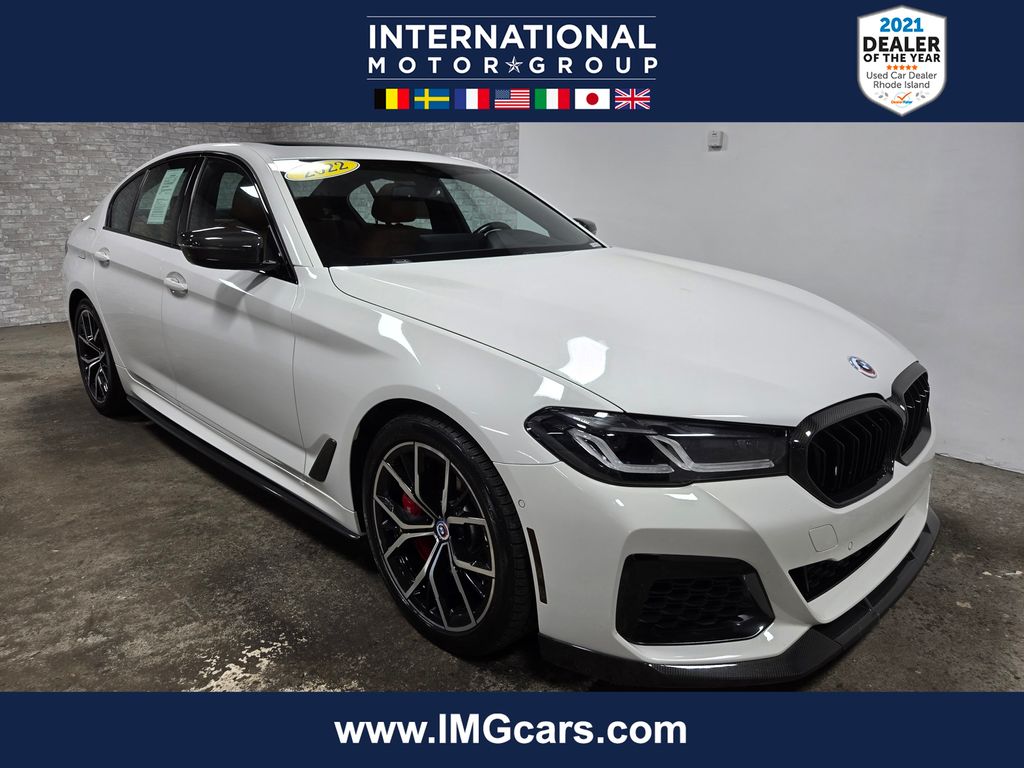 2022 BMW 5 Series 540i xDrive Sedan's photo