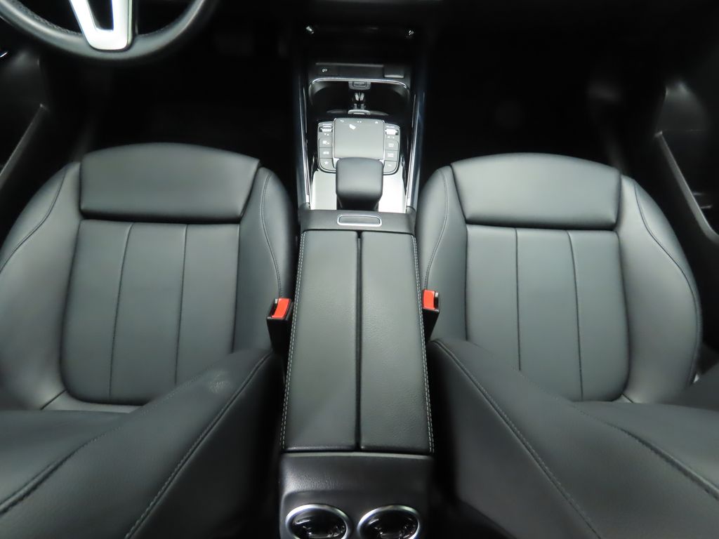 2021 Mercedes-Benz GLA 250 16