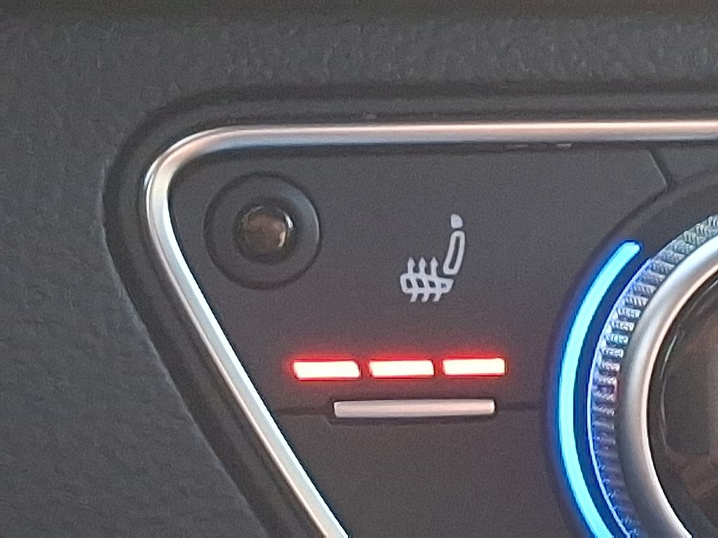 Thumbnail: 2024 Audi Q5 - 23