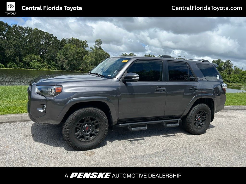 Thumbnail: 2022 Toyota 4Runner - 1