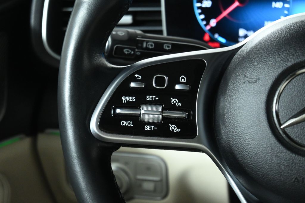 Thumbnail: 2023 Mercedes-Benz GLE - 18