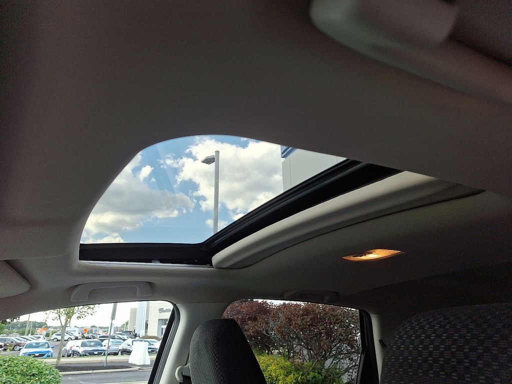 Thumbnail: 2015 Honda CR-V - 15