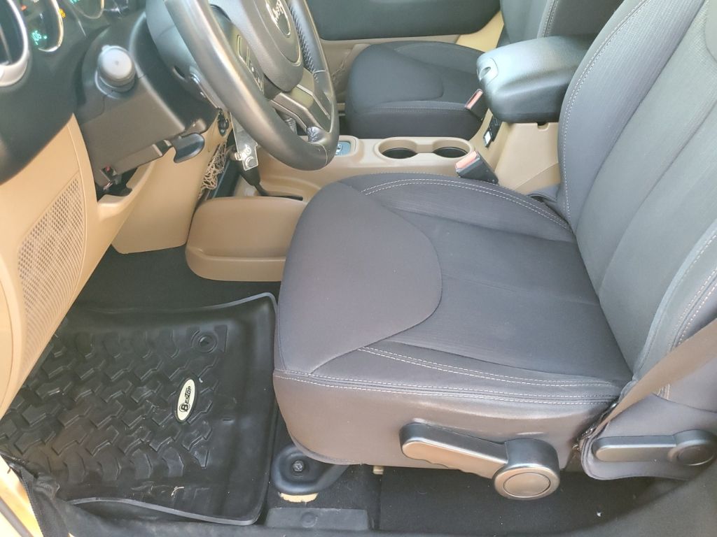Used Car 2013 Jeep Wrangler  Unlimited Sahara For Sale In Austin, Texas