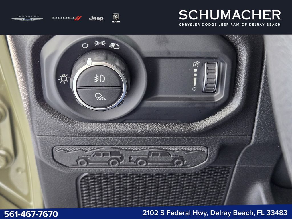 new 2026 Jeep Gladiator car, priced at $35,740
