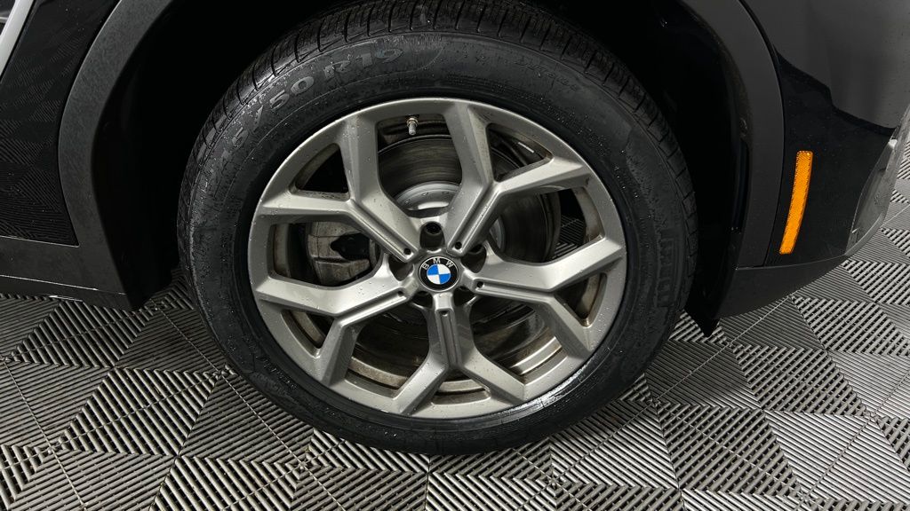 Thumbnail: 2022 BMW X3 - 12