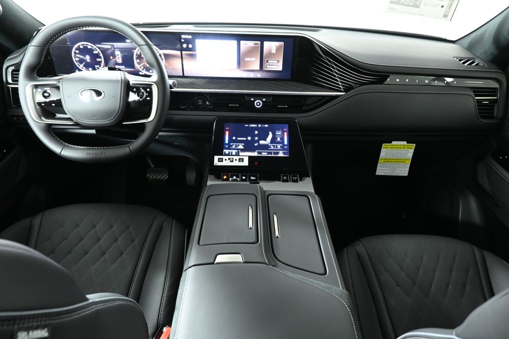 Thumbnail: 2026 INFINITI QX80 - 4