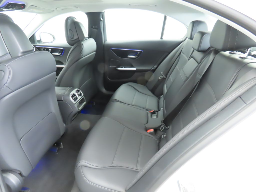 Thumbnail: 2025 Mercedes-Benz C-Class - 21