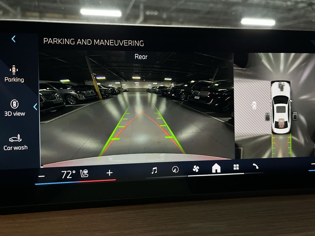 Thumbnail: 2025 BMW 3 Series - 17