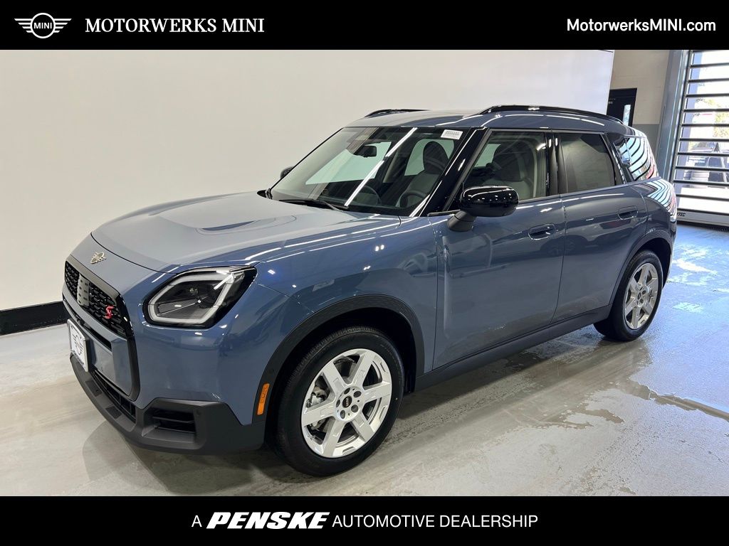 2025 MINI Cooper Countryman Base -
                Golden Valley, MN