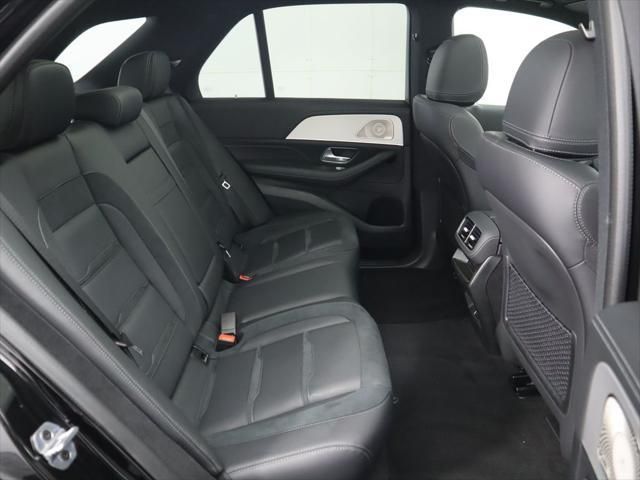 Thumbnail: 2025 Mercedes-Benz GLE - 24