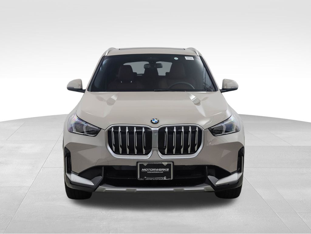 Thumbnail: 2026 BMW X1 - 8