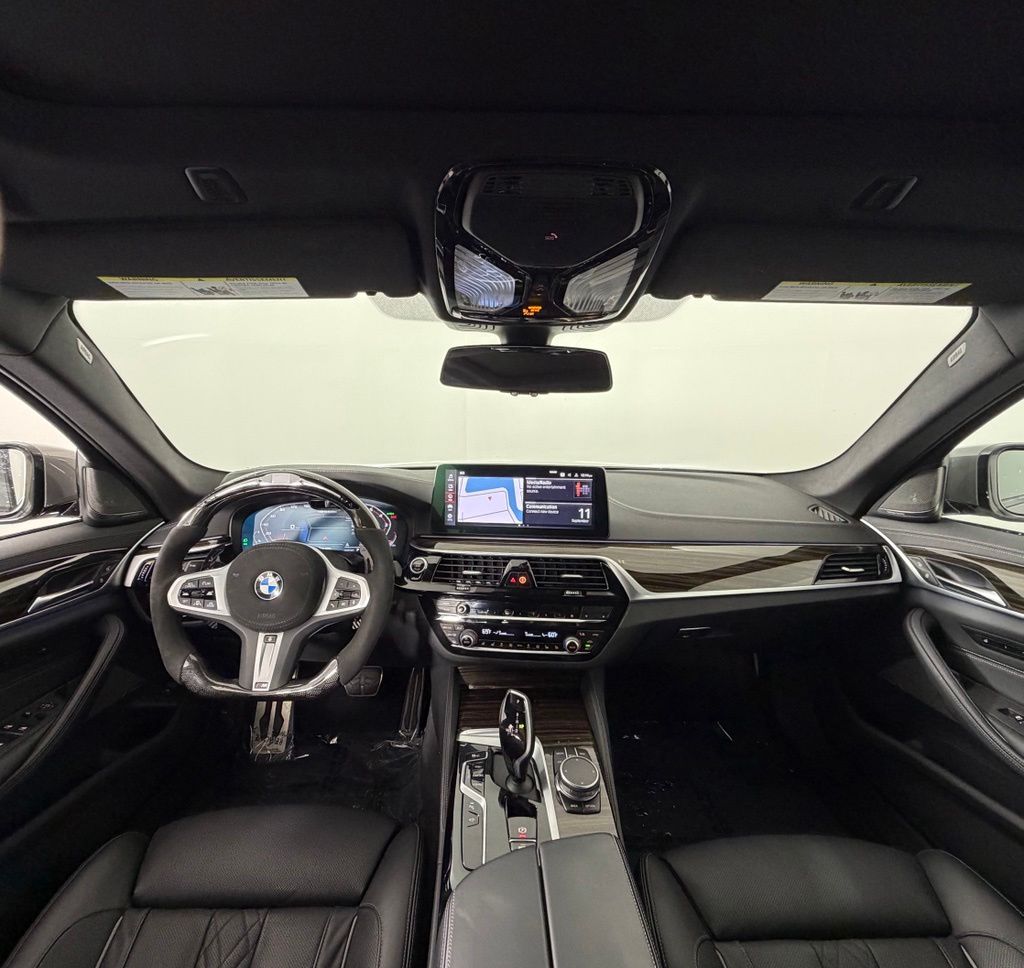Thumbnail: 2022 BMW 5 Series - 6