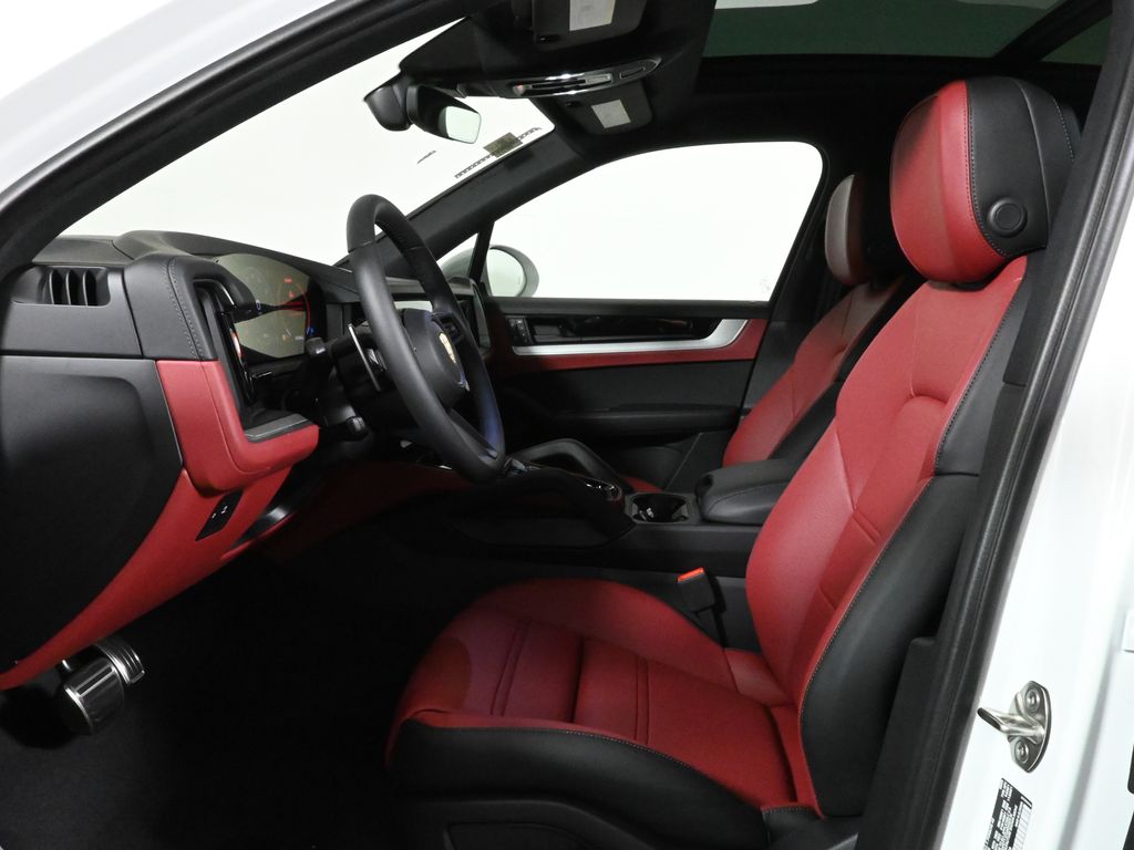 Thumbnail: 2025 Porsche Cayenne - 5