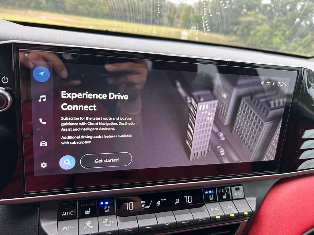 Thumbnail: 2025 Toyota Camry - 24