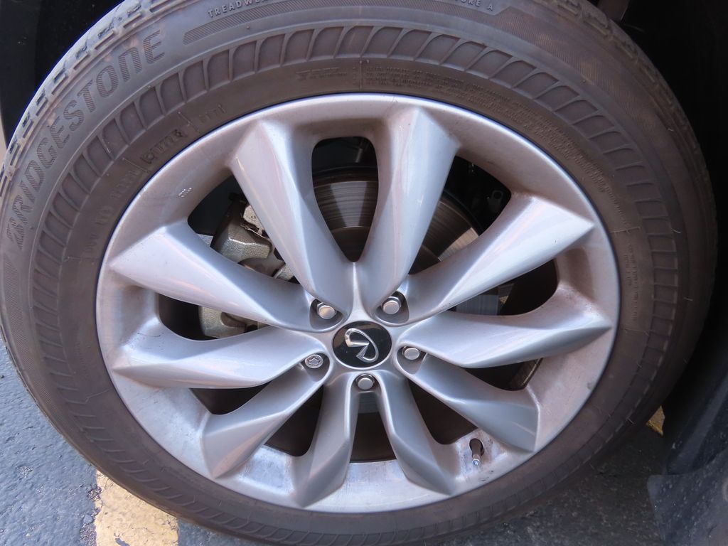 Thumbnail: 2022 INFINITI QX50 - 15