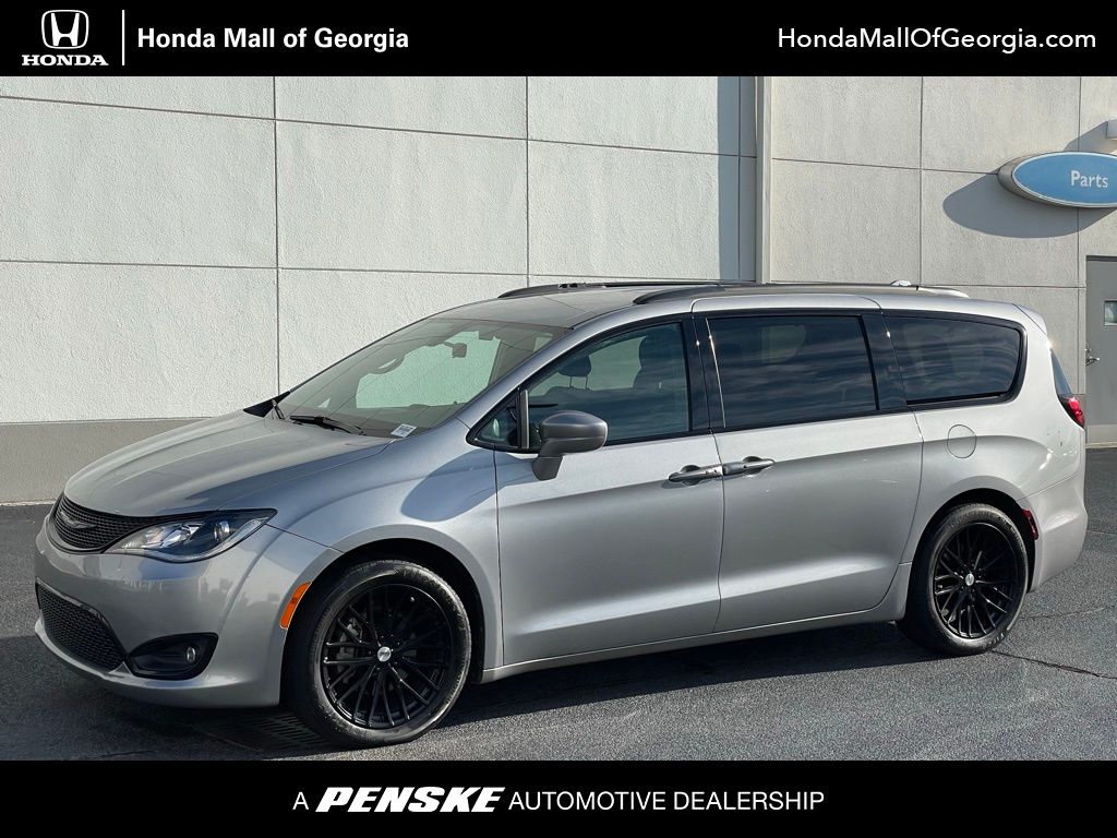 2018 Chrysler Pacifica Touring Plus -
                  Buford, GA