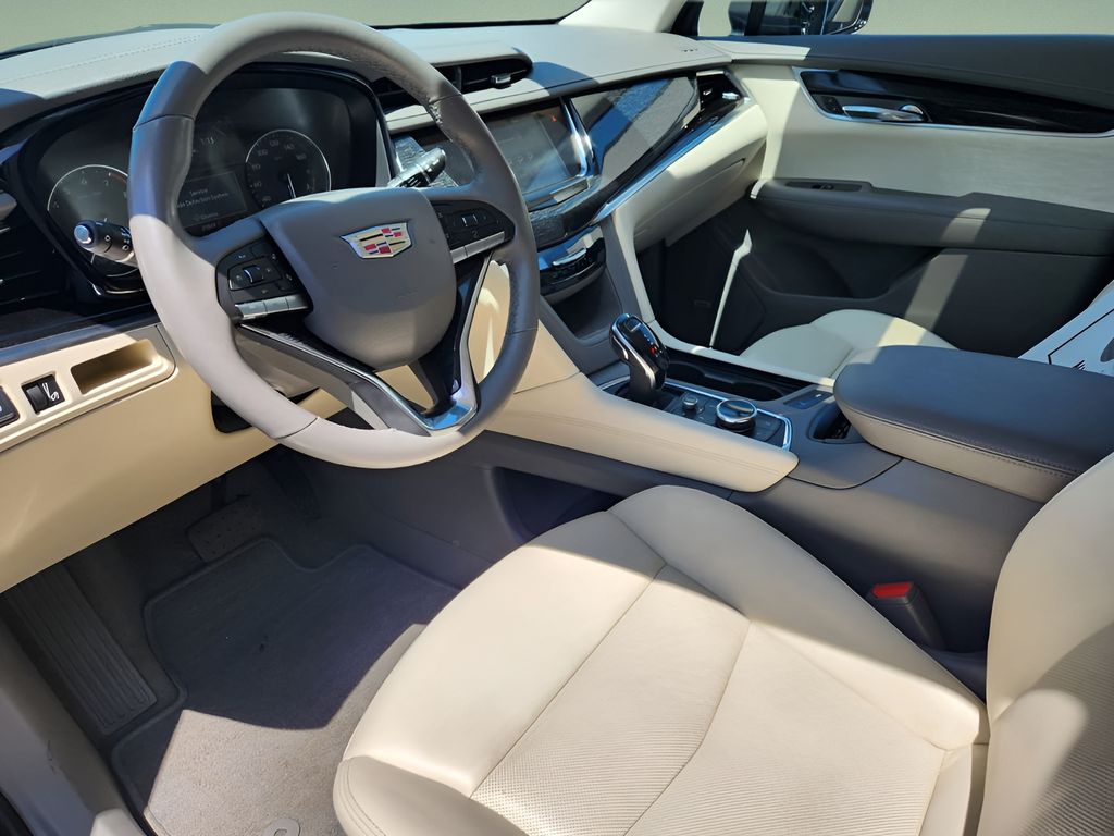 Used 2022 Cadillac XT6 SUV