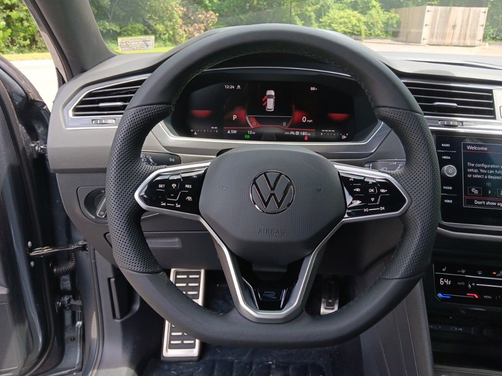 2024 Volkswagen Tiguan 2.0T SE R-Line Black 14