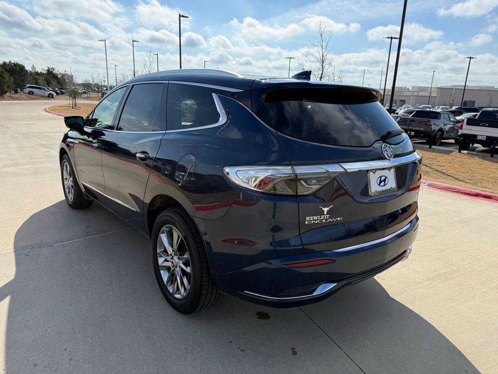 Thumbnail: 2022 Buick Enclave - 7