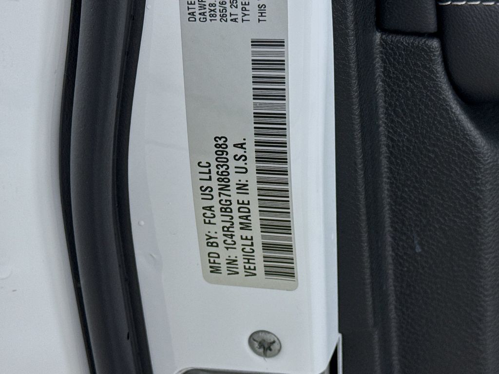Used Car 2022 Jeep Grand Cherokee L  Limited For Sale Under $30,000 In Austin, Texas